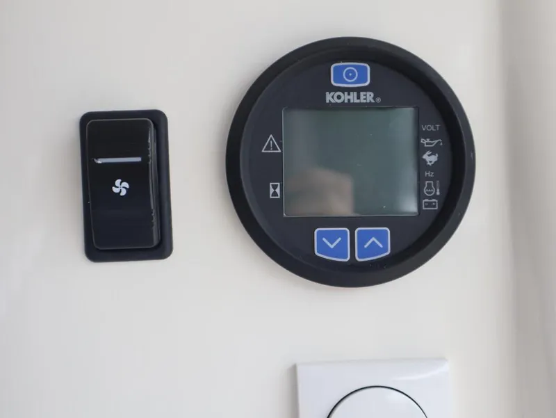 Slide: The Image of Bayliner T29 Explorer 2025 - 20