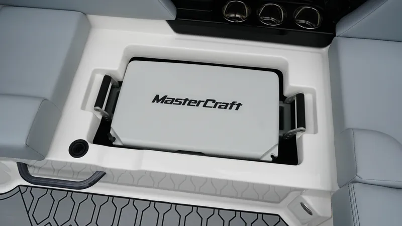 Slide: The Image of MasterCraft NXT22 2025 - 10