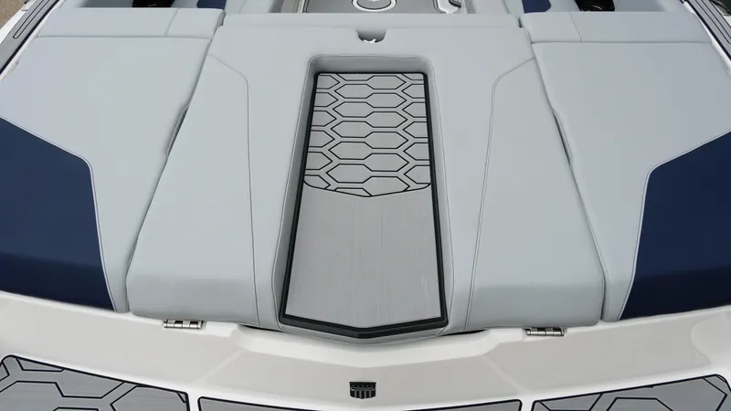 Slide: The Image of MasterCraft NXT22 2025 - 6