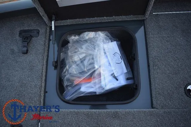 Slide: The Image of Ranger RT188P 2025 - 15