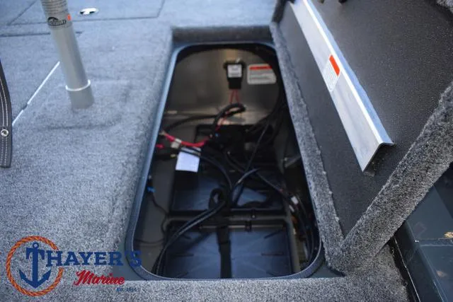 Slide: The Image of Ranger RT188P 2025 - 32