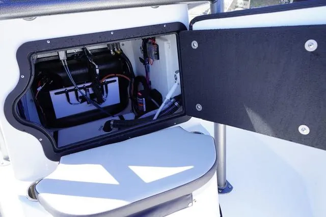 Slide: The Image of Sea Pro 230 Bay 2025 - 14