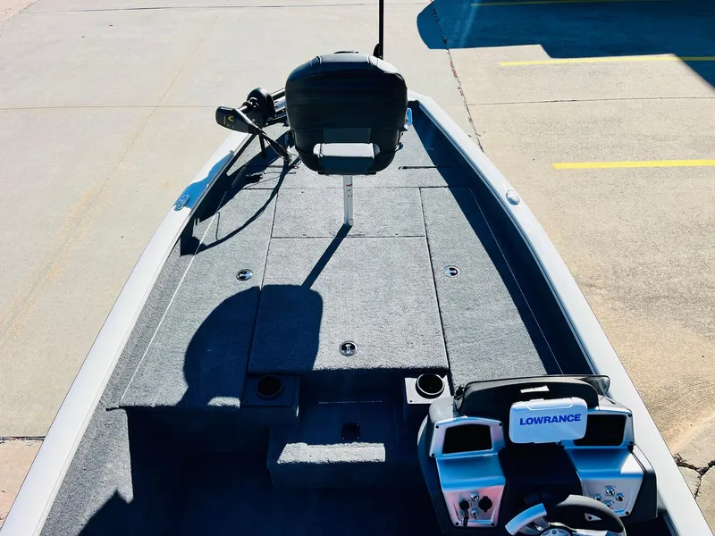 Slide: The Image of 2025 Tracker Pro Team 190 boat interior with Lowrance electronics. - 9