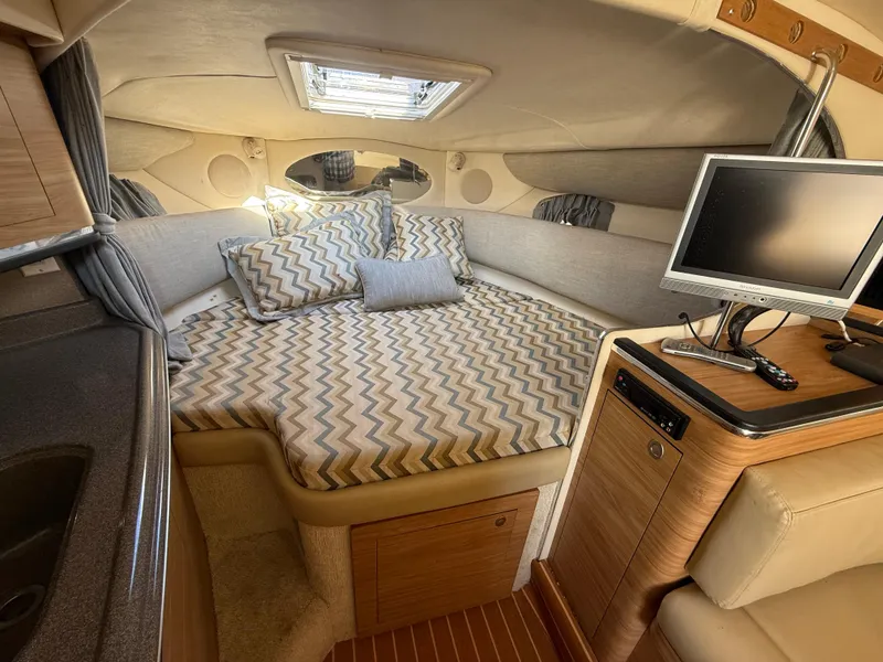 Slide: The Image of Sea Ray 290 Amberjack 2006 - 21