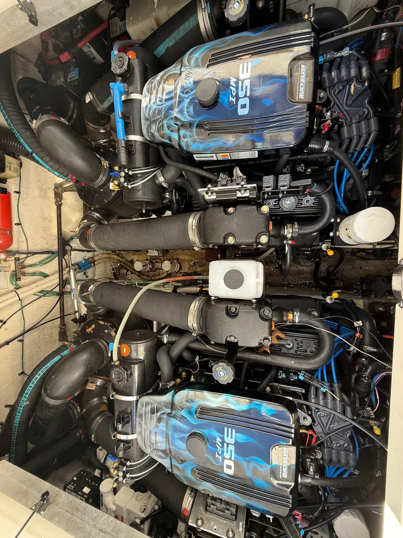 Slide: The Image of Sea Ray 290 Amberjack 2006 - 29