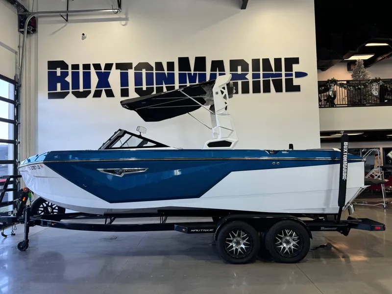 Slide: The Image of Nautique Super Air Nautique S23 2024 - 4