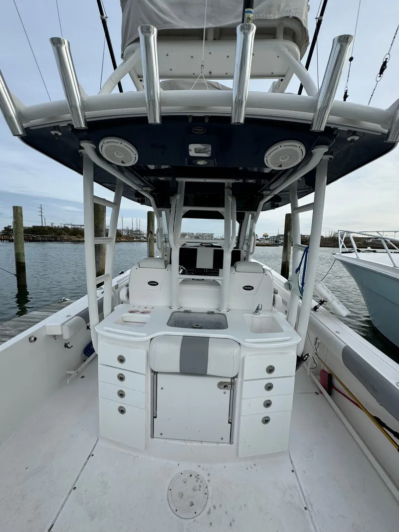 Slide: The Image of Everglades 355 Center Console 2019 - 15