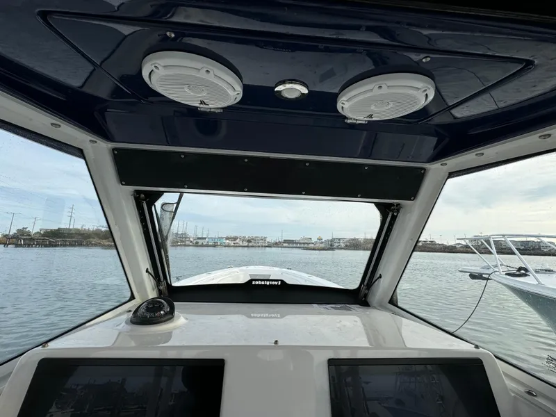 Slide: The Image of Everglades 355 Center Console 2019 - 16