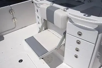 Slide: The Image of Everglades 355 Center Console 2019 - 22