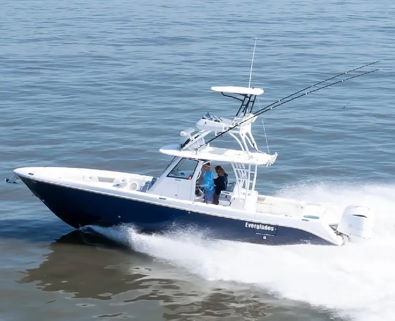 Slide: The Image of Everglades 355 Center Console 2019 - 5