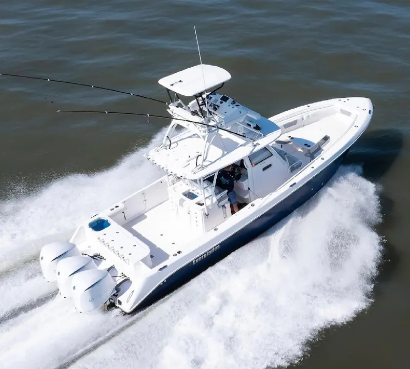 Slide: The Image of Everglades 355 Center Console 2019 - 7
