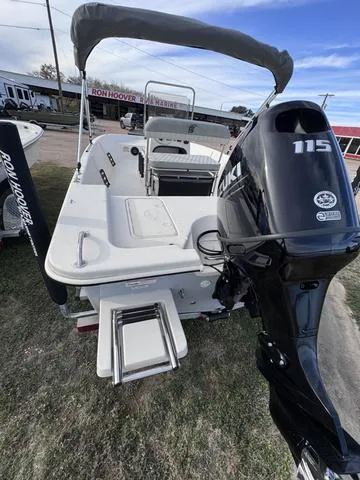 Slide: The Image of Sea Chaser EV180 Sea Skiff 2025 - 3