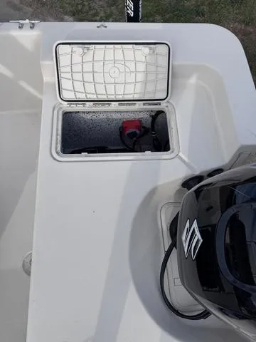 Slide: The Image of Sea Chaser EV180 Sea Skiff 2025 - 7