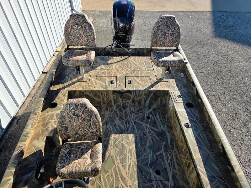 Slide: The Image of 2 seats moved up onto the rear casting deck - 8