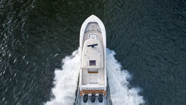 Slide: The Image of Scout 380 LXF 2019 - 31