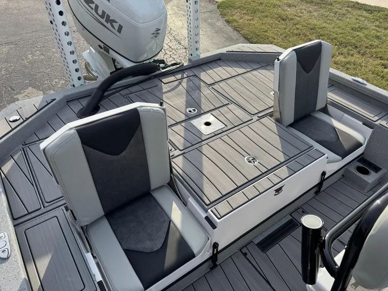 Slide: The Image of 2025 Vexus ACX 2210 boat interior with Suzuki engine, featuring sleek seating and deck design. - 39