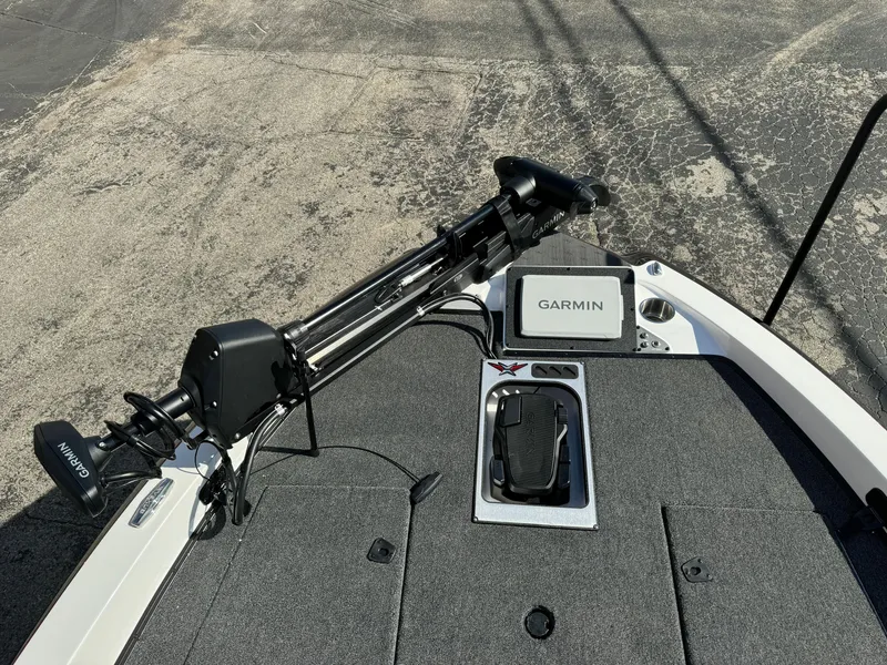 Slide: The Image of 2025 Vexus DVX20S boat deck with Garmin equipment and trolling motor. - 22