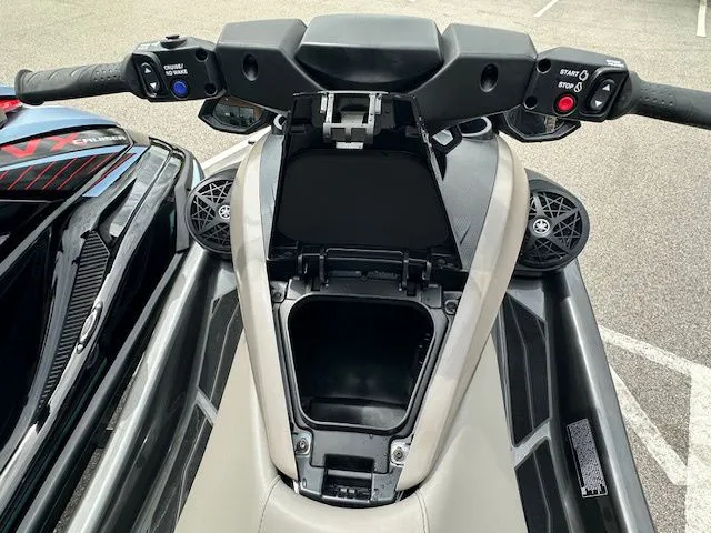 Slide: The Image of Yamaha FX HO W/Audio 2025 - 6