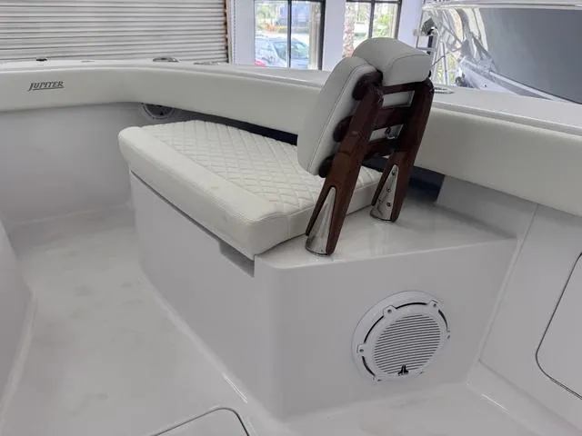 Slide: The Image of Jupiter Jupiter 32 2025 - 47