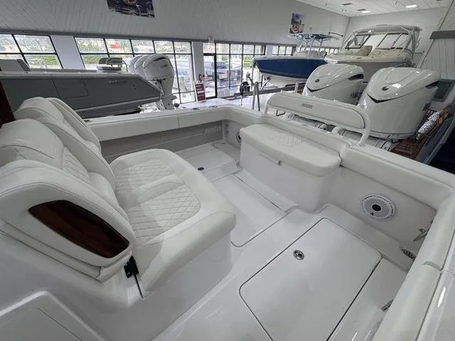 Slide: The Image of Jupiter Jupiter 32 2025 - 7