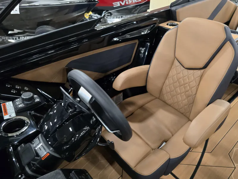 Slide: The Image of Yamaha 255XD 2025 - 15