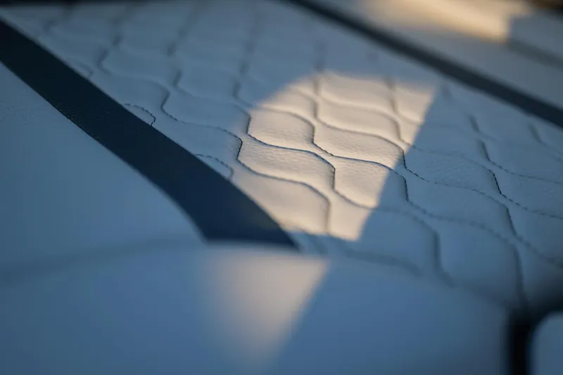 Slide: The Image of Yamaha 255XD 2025 - 37