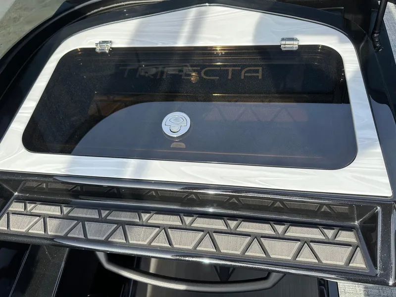 Slide: The Image of Trifecta 25 SPORT RF9 DC ARCH 2025 - 39