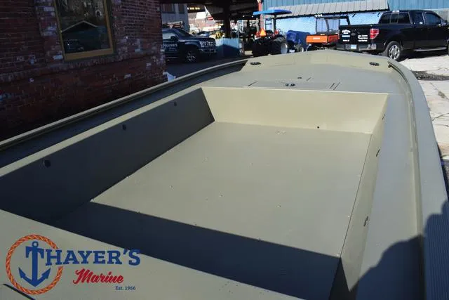 Slide: The Image of Tracker Grizzly 1754 Jon 2025 - 18