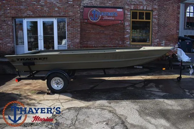 Slide: The Image of Tracker Grizzly 1754 Jon 2025 - 5