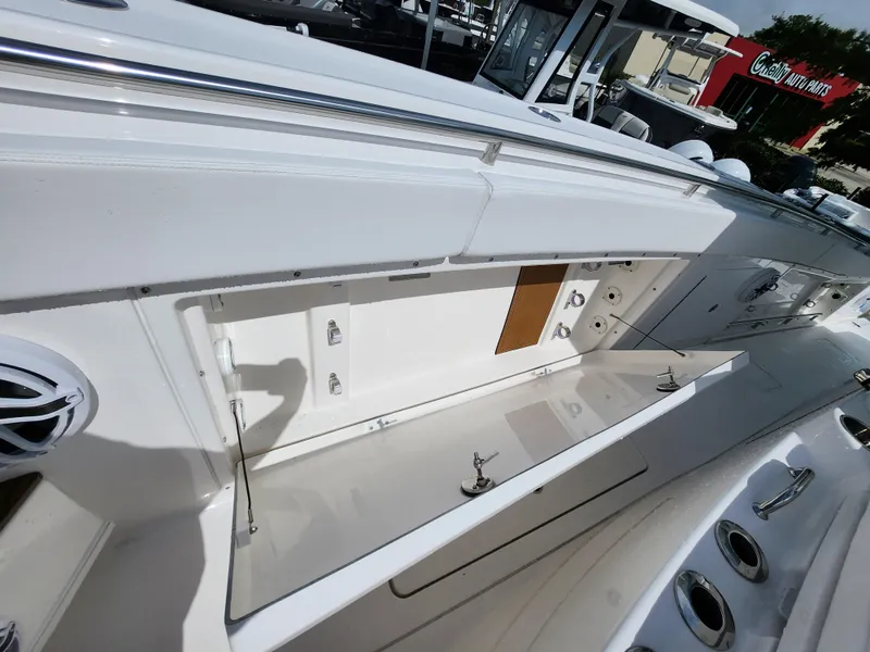 Slide: The Image of Caymas 401CC 2023 - 22