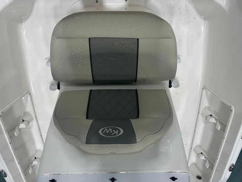 Slide: The Image of Key West 1720 Center Console 2025 - 53