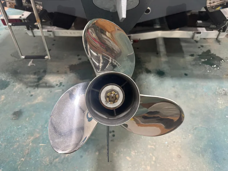 Slide: The Image of Tidewater 210 CC Adventure 2025 - 10