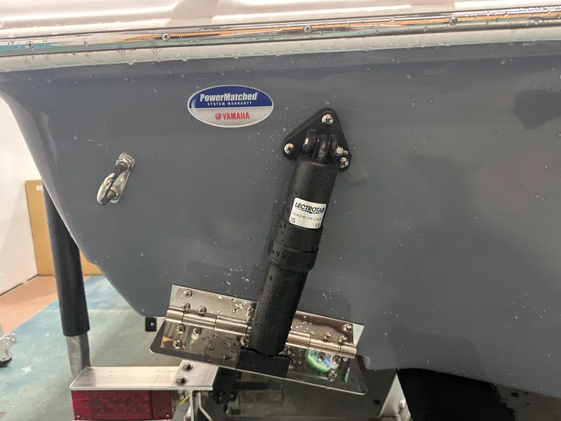 Slide: The Image of Tidewater 210 CC Adventure 2025 - 8