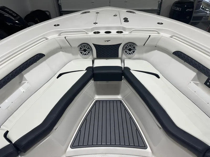 Slide: The Image of Tidewater 292CC 2024 - 54