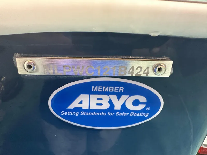 Slide: The Image of Tidewater 292CC 2024 - 65