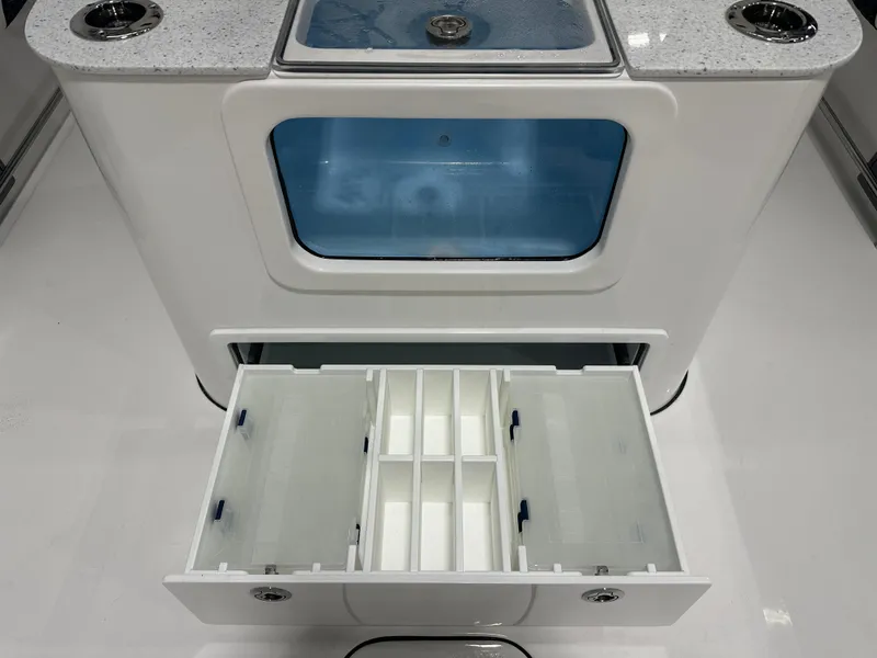 Slide: The Image of Tidewater 3100CB 2025 - 19