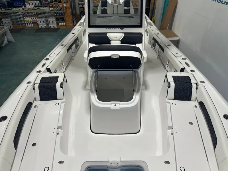 Slide: The Image of Tidewater 3100CB 2025 - 66