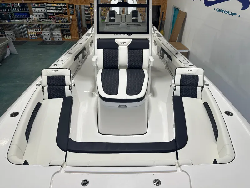 Slide: The Image of Tidewater 3100CB 2025 - 70