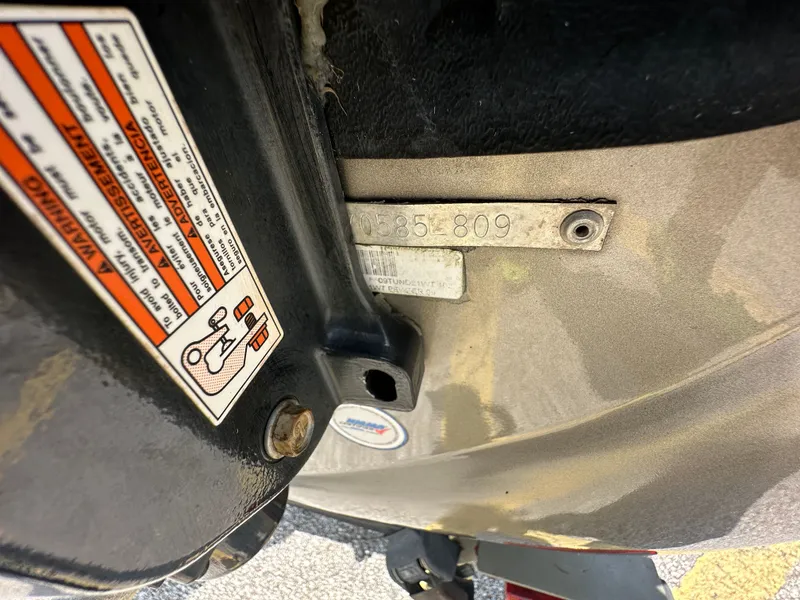 Slide: The Image of Tracker Tundra 21 WT 2009 - 15