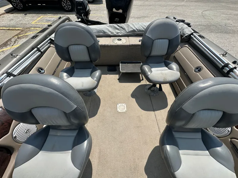 Slide: The Image of Tracker Tundra 21 WT 2009 - 8