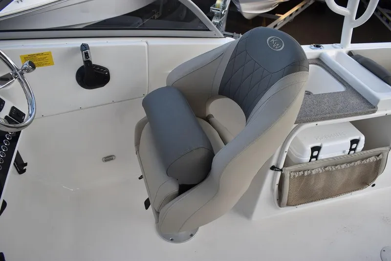 Slide: The Image of Key West 239 DFS 2025 boat seat, gray upholstery, modern design. - 36