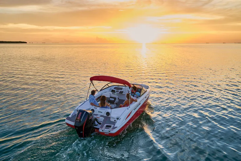 Slide: The Image of Tahoe 210 S 2025 - 86