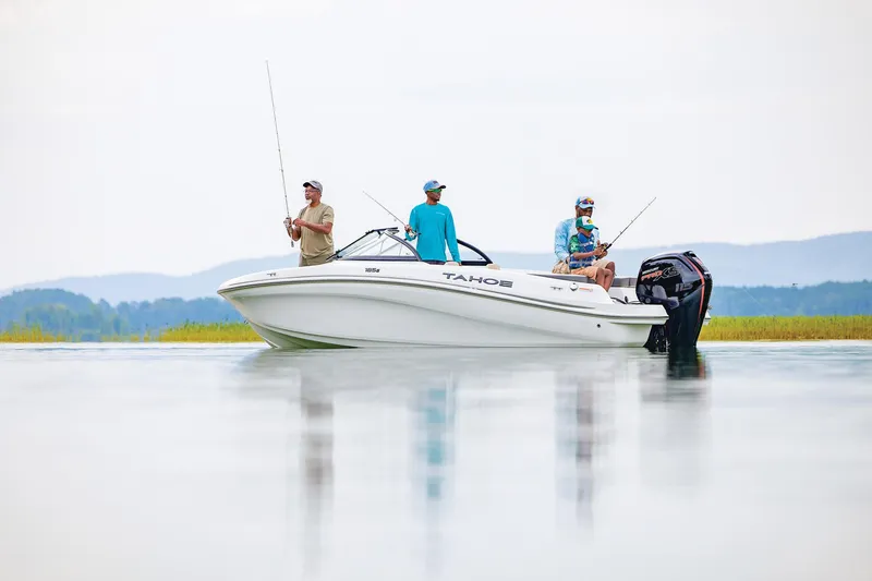 Slide: The Image of Tahoe 185 S 2025 - 76