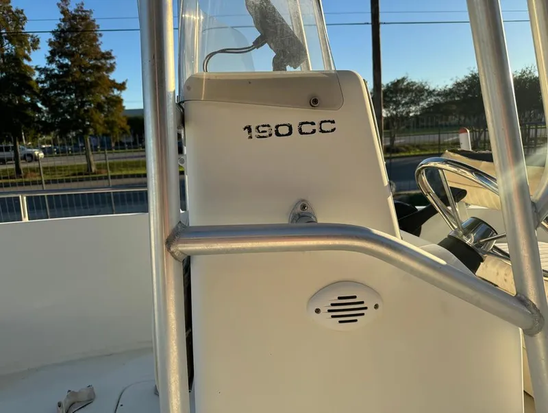 Slide: The Image of 2004 Sea Boss 190 Center Console boat, side view of helm and console. - 11
