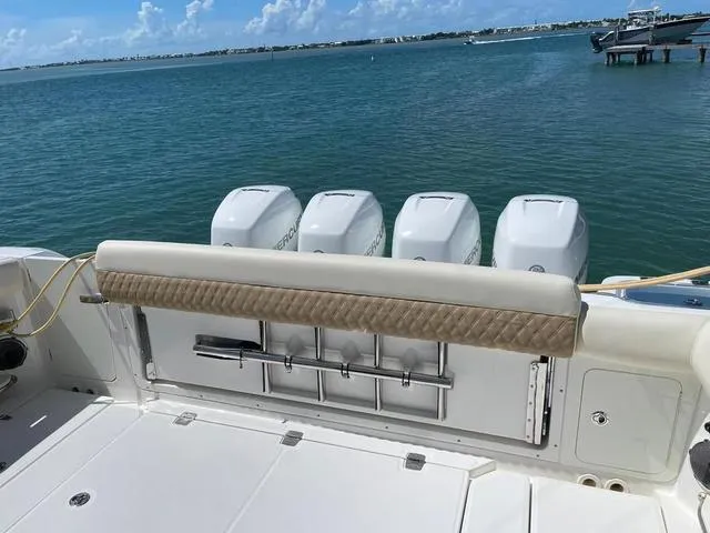 Slide: The Image of Boston Whaler 420 Outrage 2017 - 12