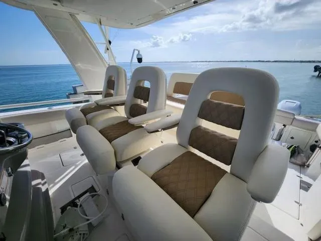 Slide: The Image of Boston Whaler 420 Outrage 2017 - 5