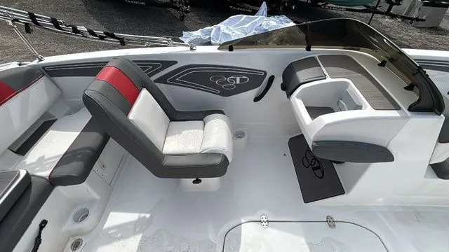 Slide: The Image of Tahoe T21 2025 - 20