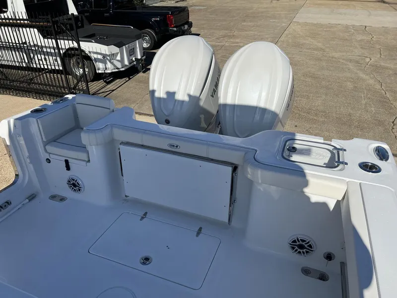 Slide: The Image of Sea Hunt Gamefish 30 Coffin Box 2025 - 16