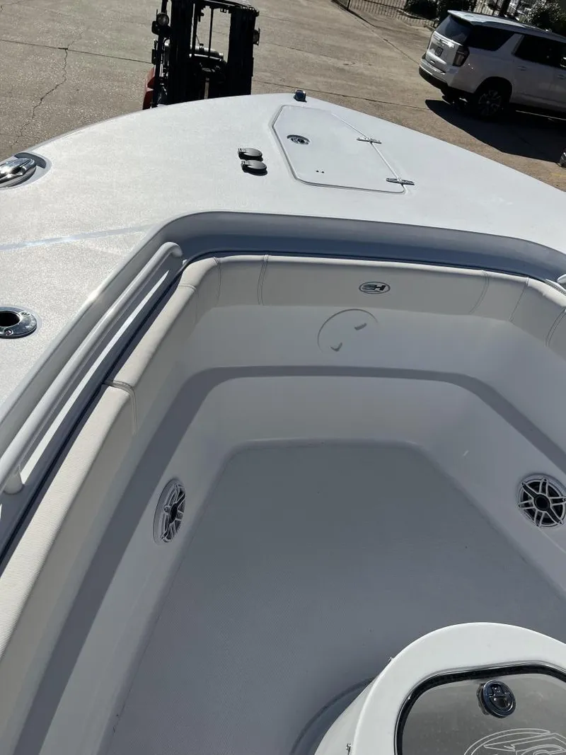 Slide: The Image of Sea Hunt Gamefish 30 Coffin Box 2025 - 6