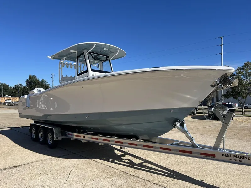 Slide: The Image of Sea Hunt Gamefish 30 Coffin Box 2025 - 8